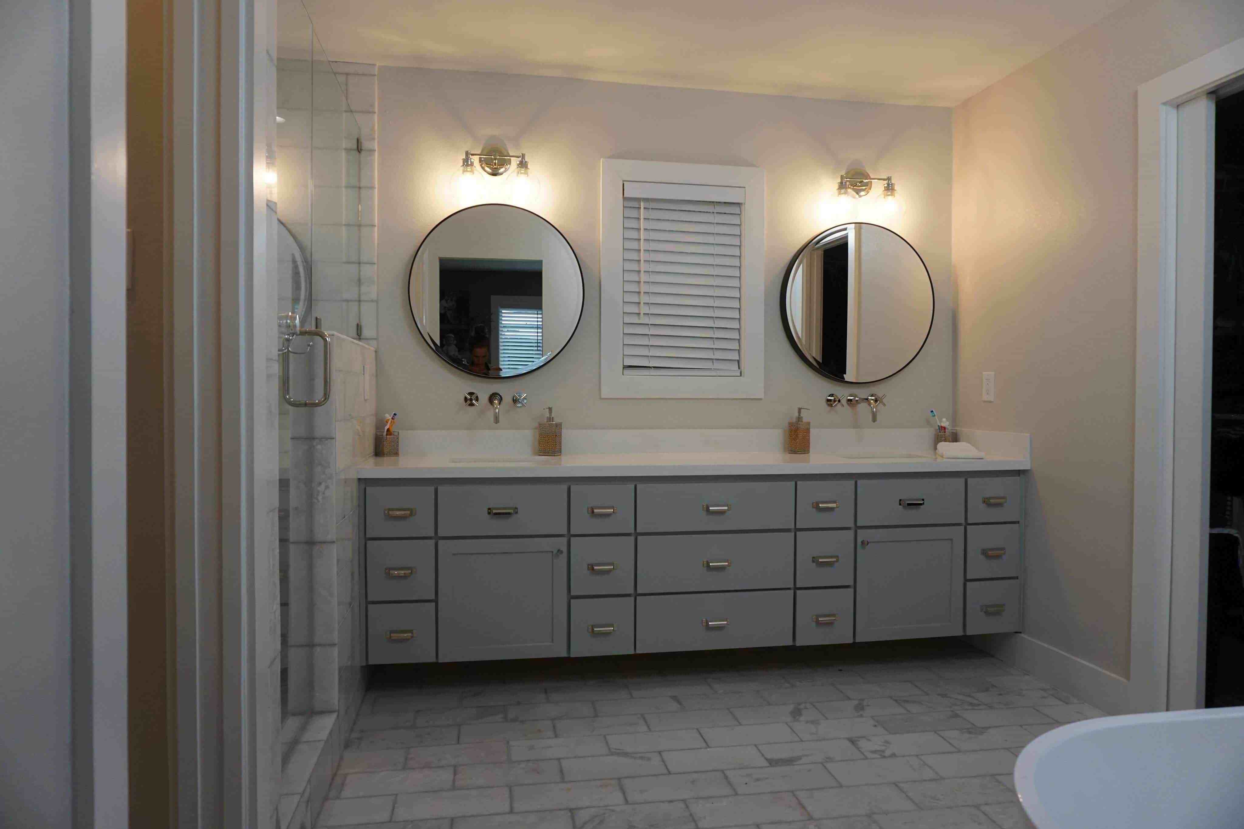 Perez Tile Installation